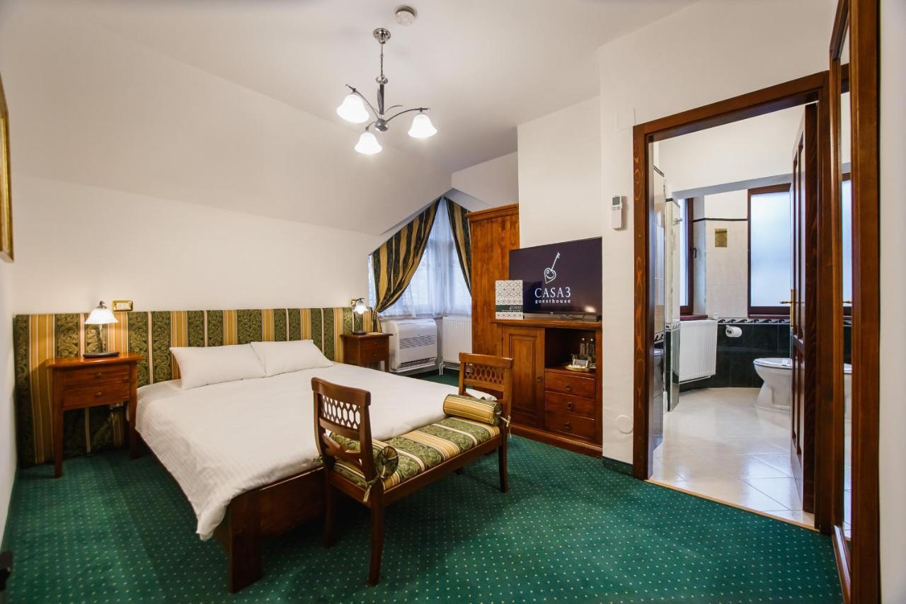 Casa 3 Guesthouse Oradea Luaran gambar