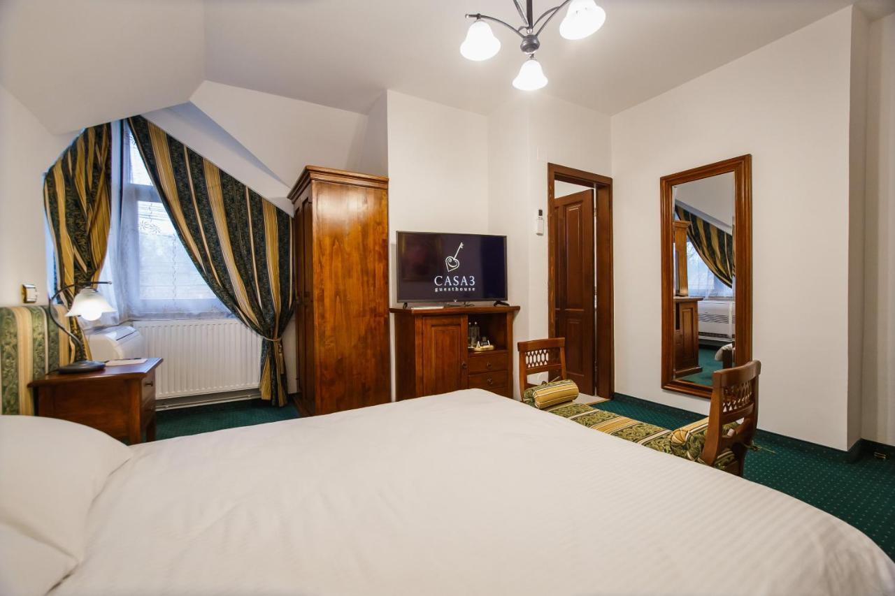 Casa 3 Guesthouse Oradea Luaran gambar